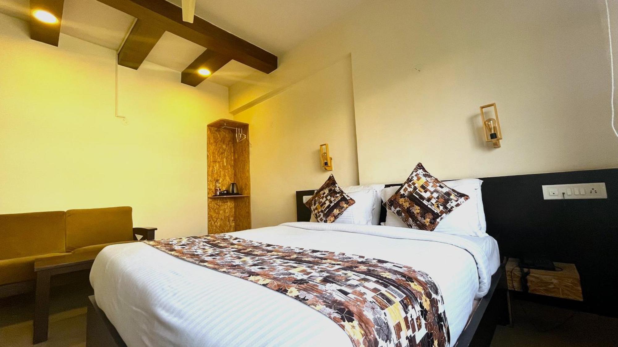 Athasri Hotel Hsr Layout Bangalore Exterior foto
