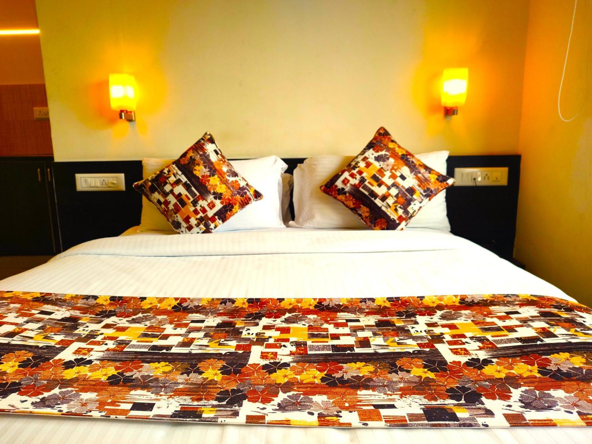 Athasri Hotel Hsr Layout Bangalore Exterior foto