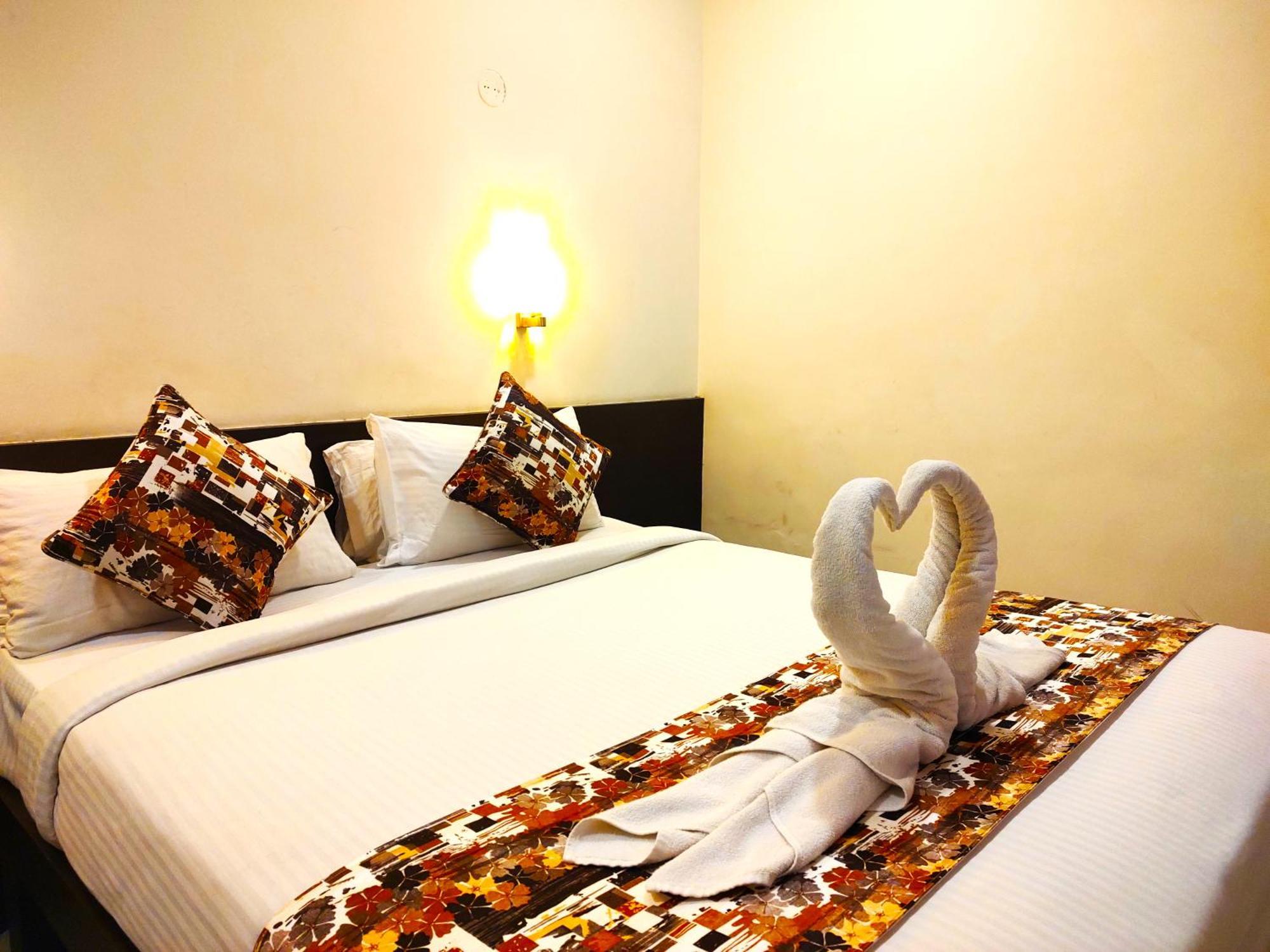 Athasri Hotel Hsr Layout Bangalore Exterior foto