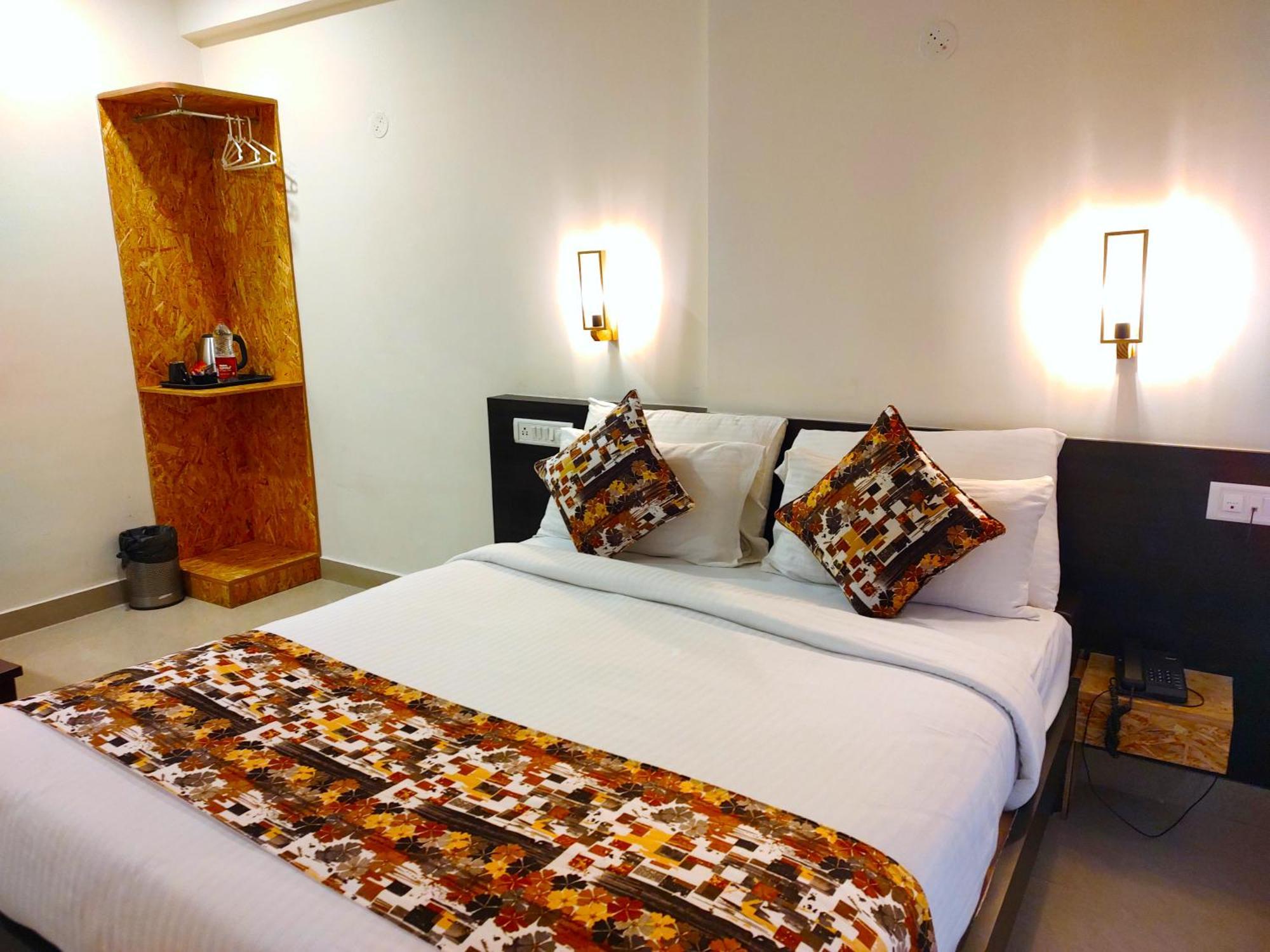 Athasri Hotel Hsr Layout Bangalore Exterior foto